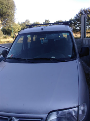 Aperçu des activités de la casse automobile CARZAT MATERIELS située à LA ROCHE-SUR-YON (85000)